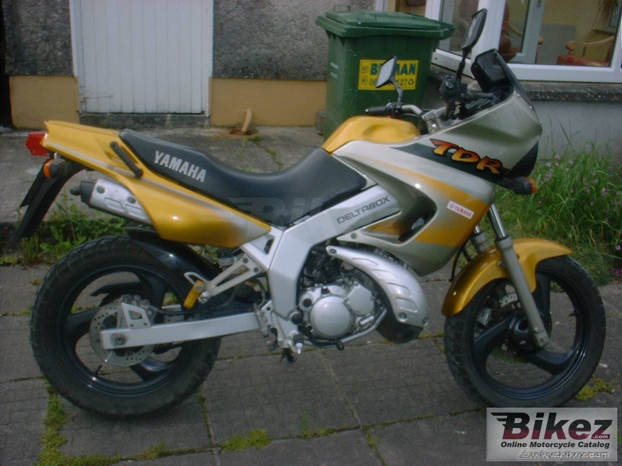 Big  tdr 125 picture and wallpaper from Bikez.com